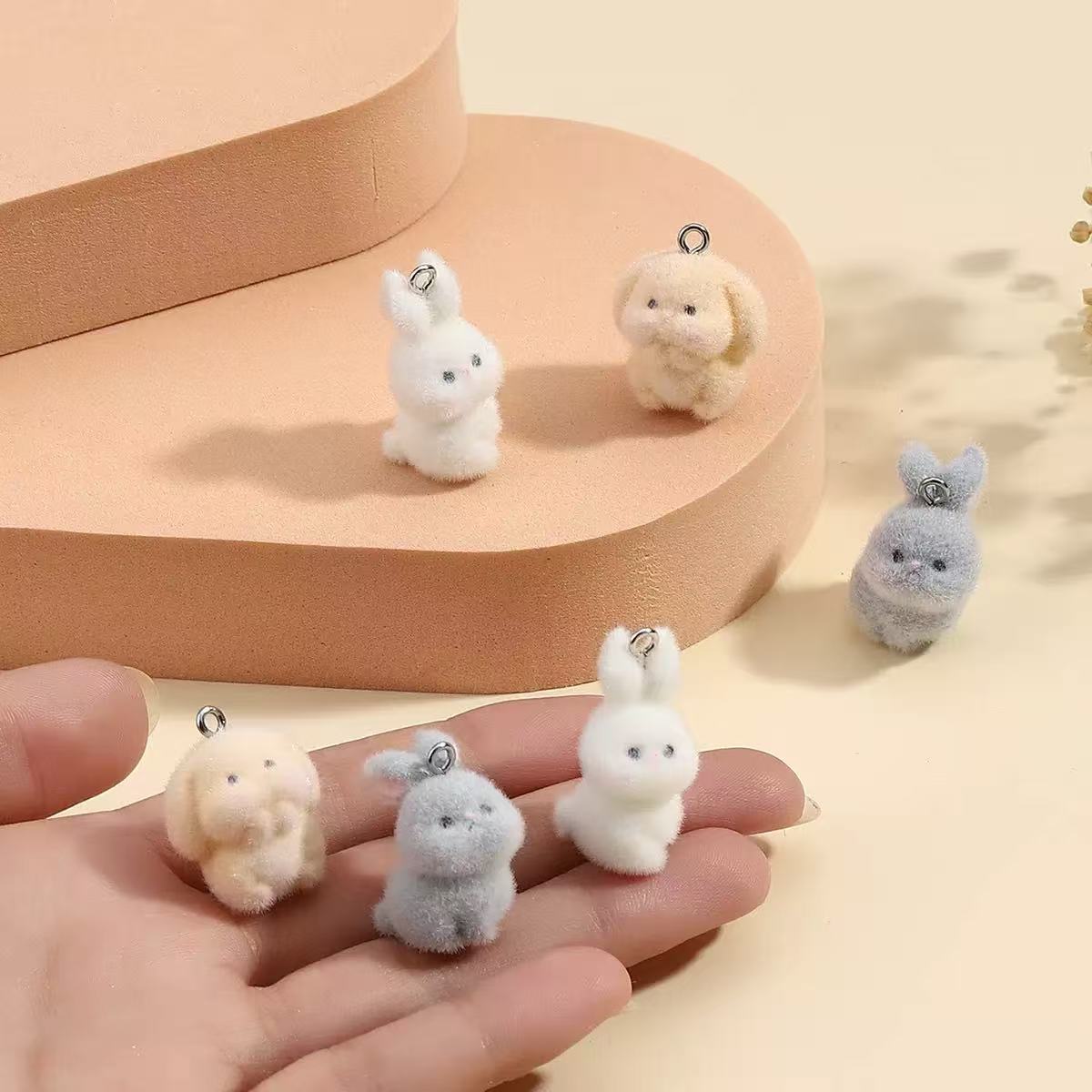 10 pçs reunindo pequeno coelho - Resin Art Jewelry Kit avaliação e preço